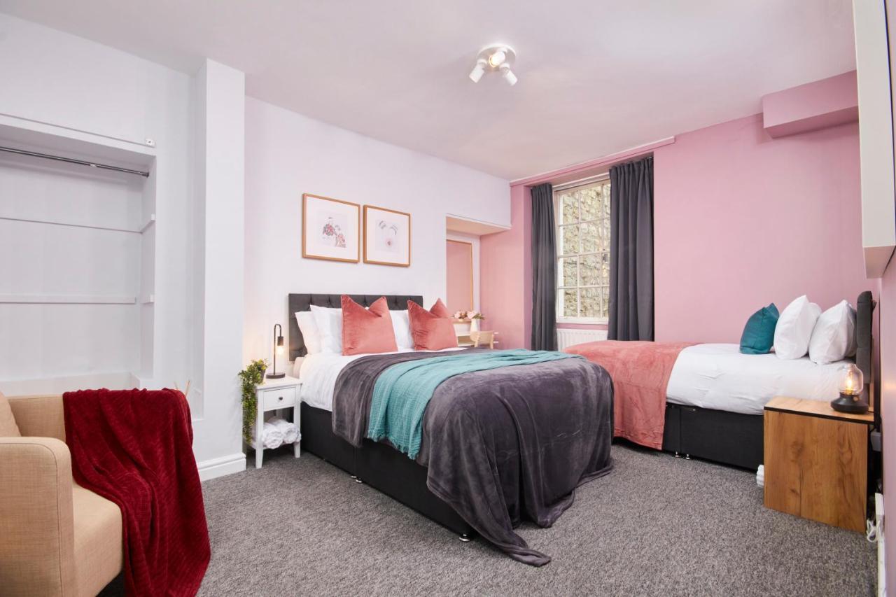 Wonderful Apartment In Bath With Garden - Sleeps 8 Eksteriør bilde